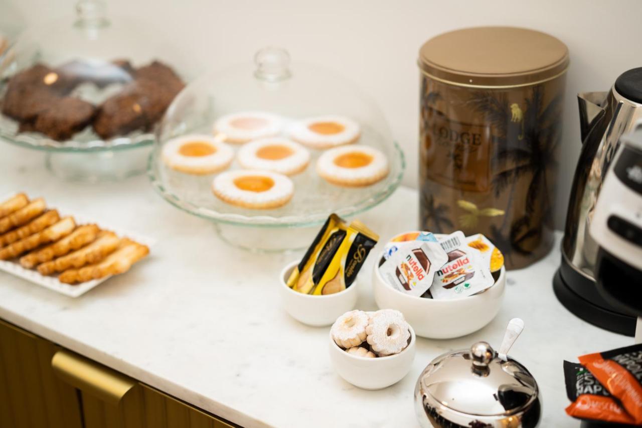 Maison Angelina Napoli Bagian luar foto